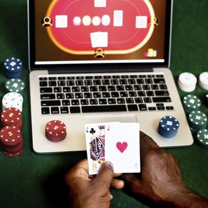 Exploiting Information: Advanced Techniques to Read and Exploit Opponents in Texas Holdem